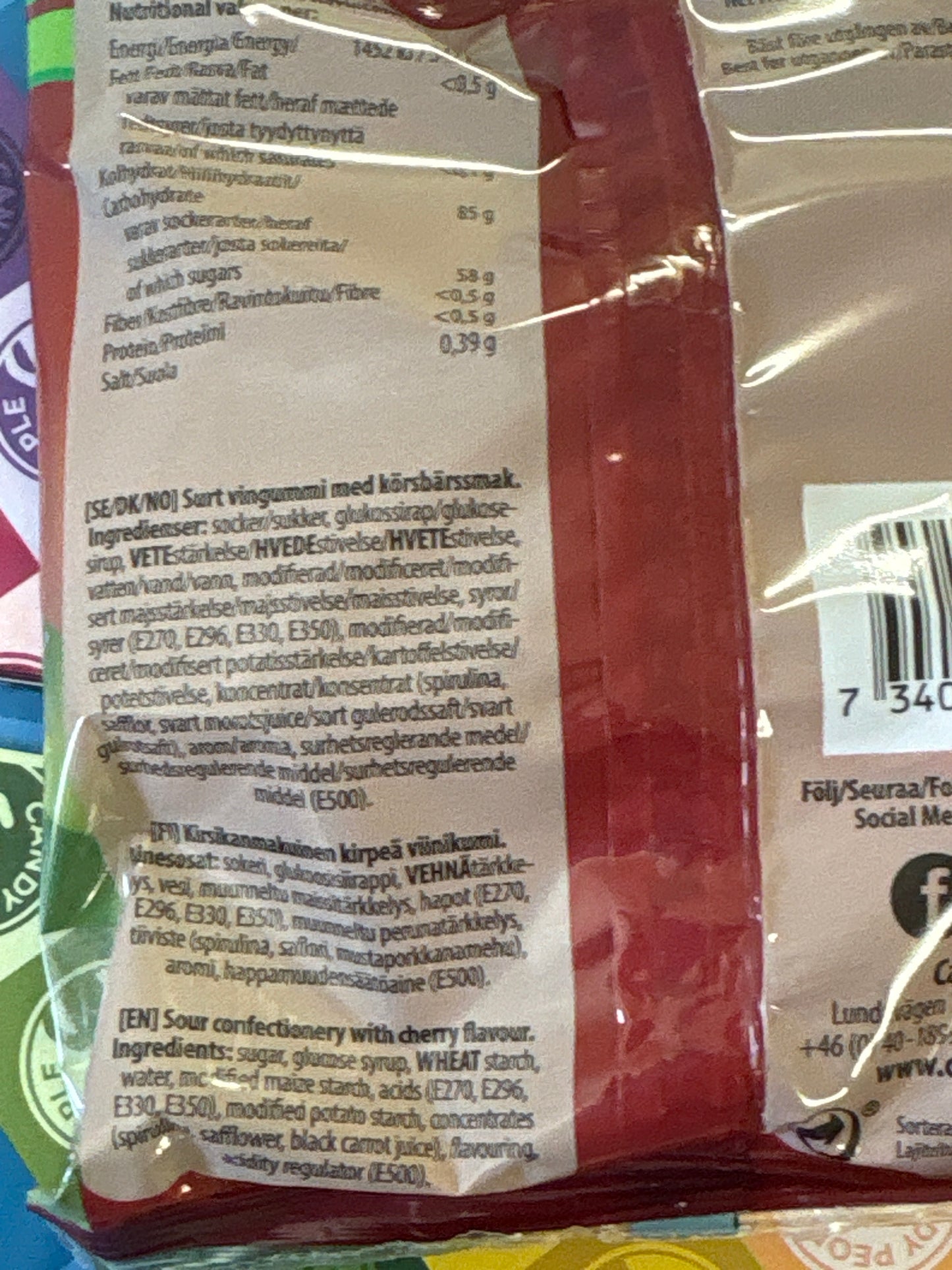 Swedish Candy People Sour Cherry Minis 70g
