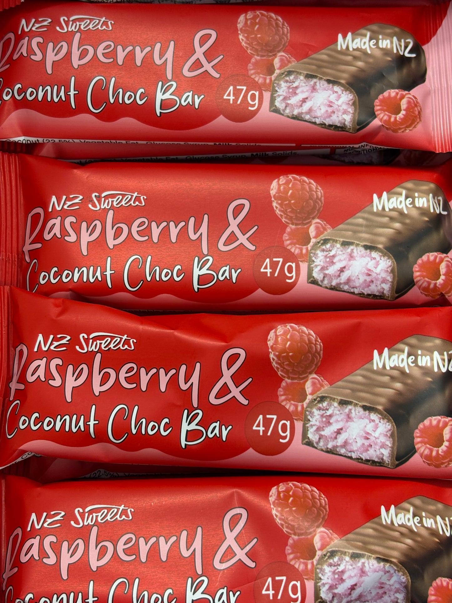 Raspberry and Coconut Choc Bar 47g