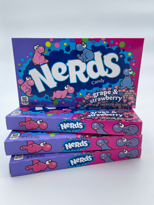 Nerds Grape & Strawberry Theatre Box 141g